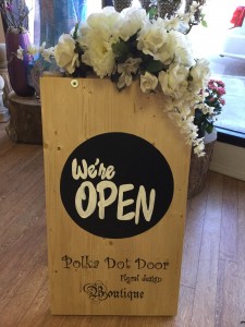 Stop in and say hello ... in Osoyoos, BC | POLKA DOT DOOR Stop in and say hello ... in Osoyoos, BC | POLKA DOT DOOR