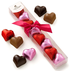 Straight fro the heart gift box in Easton, CT | Felicia's Fleurs Straight fro the heart gift box in Easton, CT | Felicia's Fleurs