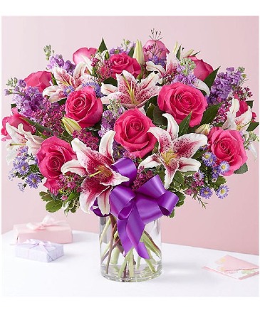 Straight from the Heart  in Granger, IN | Yellow Rose Florist And Flower Basket