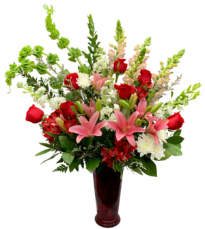 Straight from the Heart Vase Arrangement in Seguin, TX | DIETZ FLOWER SHOP & TUXEDO RENTAL Straight from the Heart Vase Arrangement in Seguin, TX | DIETZ FLOWER SHOP & TUXEDO RENTAL