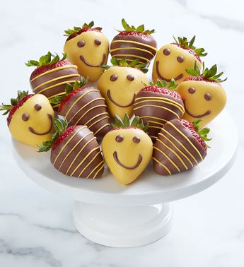 Strawberry Smiles™ Dipped Strawberries