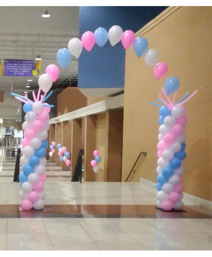 String of Pearl With Columns Balloon Decor