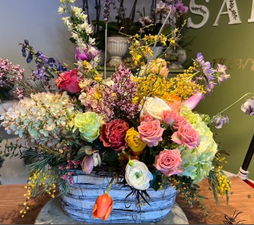 Stunning Basket Flowers  in Orinda, CA | SaraBella flower shoppe