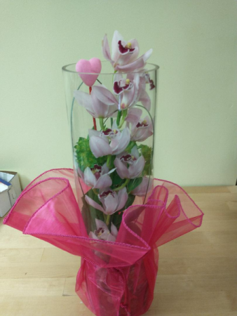 stunning orchards in pink vase arrangement