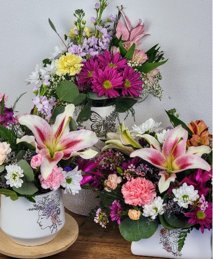 Style & Grace Fresh Arrangement