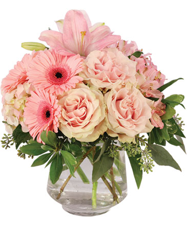 Subtle Pink Floral Design in Syracuse, IN | Dynamic Floral
