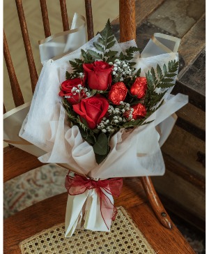 Sugar, Sugar Valentine's Day Handtied