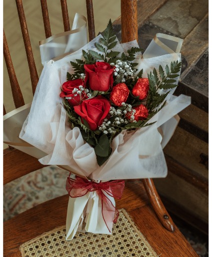 Sugar, Sugar Valentine's Day Handtied