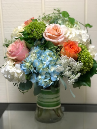 Summer Breeze Vase Arrangement in Fairfield, CT | Blossoms at Dailey's Flower Shop Summer Breeze Vase Arrangement in Fairfield, CT | Blossoms at Dailey's Flower Shop