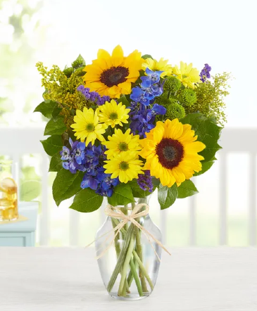 Summer Fields of Europe fresh flowers in Elyria, OH | PUFFER'S FLORAL SHOPPE, INC.