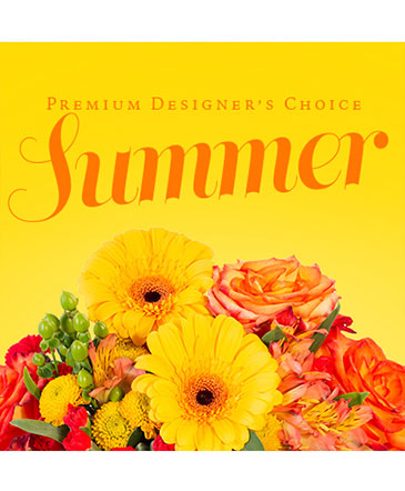 Summer Florals Premier Designer's Choice in Newport, ME | Blooming Barn Florist Gifts & Home Decor
