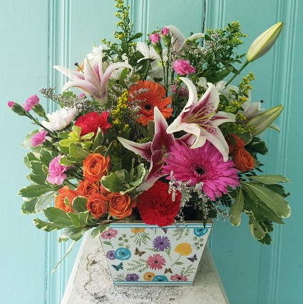 SUMMER MASHUP FLOWER ARRANGEMENT