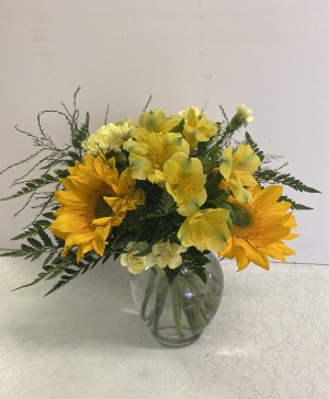 Summer Sunshine vase arrangement