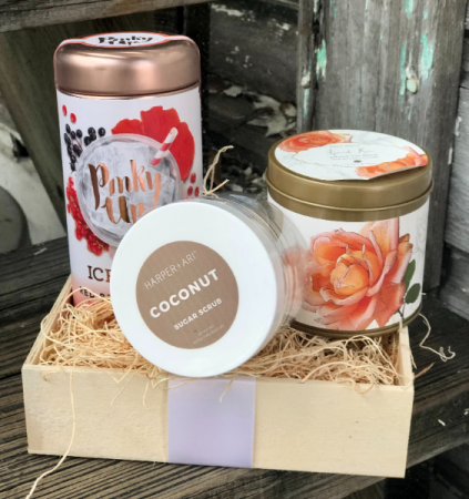 Summer Time Gift Set Gift Set of Tea, Candle and Sugar Cube Scrub
