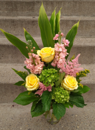Summers Blush vase