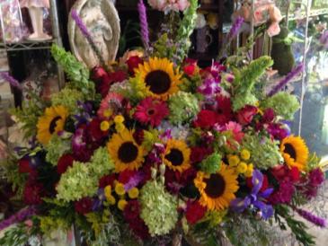 Sunflower casket blanket   in Ozone Park, NY | Heavenly Florist