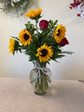Sunflower fun Vase with sunflowers 