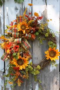 Sunflower Wreath Grapevine with Faux Flowers