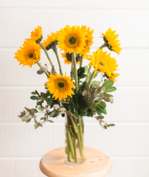 Sunflowers  in Shelton, Connecticut | L.D. Floral Deliveries