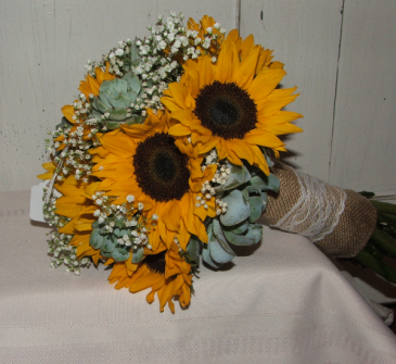 Sunflowers and Succulents Handheld Bouquet in Herndon, PA | BITTERSWEET DESIGNS BY LORRIE