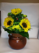 sunflowers is vase 