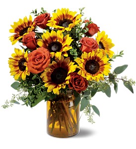 Sunflowers & Roses Fall Bouquet in Whitesboro, NY | KOWALSKI FLOWERS INC.