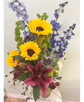 Sunlight Elegance By Enchanted Florist of Cape Coral 