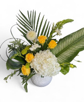 Sunlit Elegance  Vase arrangement