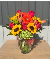 Sunny Citrus Charm Vase Arrangement