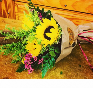 Sunny Day Fun Loose Cut Flowers