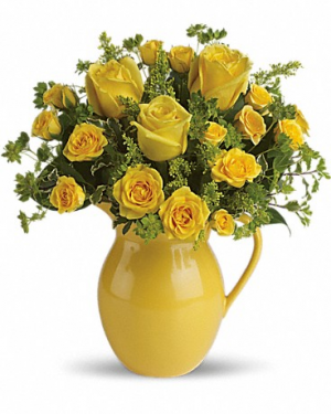 Sunny Day Pitcher of Roses T 71-1 13.5"(w) x 14.5"(h)
