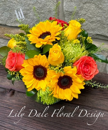 Sunny Day Sunflowers Vase Arrangement in Chicora, PA | Lily Dale Floral Design Studio