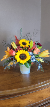 Sunny delight Fresh arrangement 