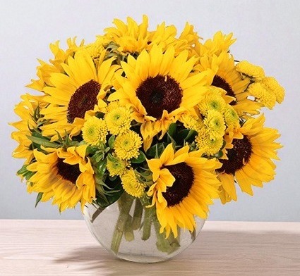 Sunny Escape Flower Arrangement