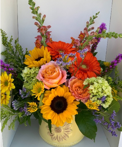 Sunny flowers Mothers Day