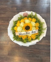Sunny Hug Bouquet 