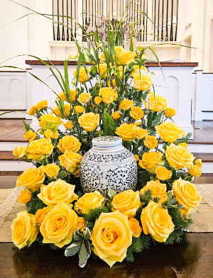 Sunny Rose Embrace Sympathy 