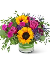 Sunny Rose Garden  Vase Arrangement 