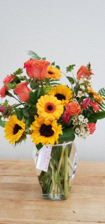 Sunny Thoughts Birthday Flowers