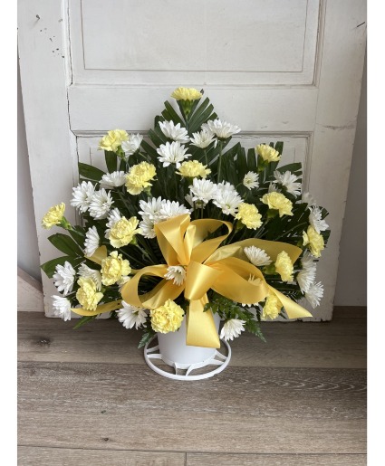 Sunny Traditional Funeral Flowers
