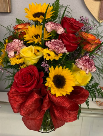 Sunset Glory Fresh Vase Arrangment