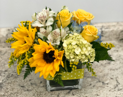Sunshine and Roses Bouquet