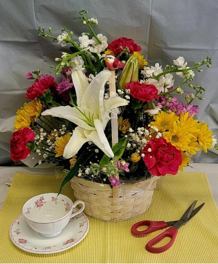 Sunshine Basket Basket with a bright mix of fresh flowers