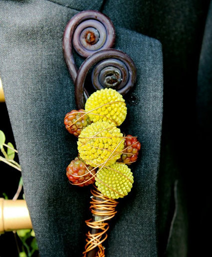 Sunshine Billy Ball Boutonniere