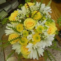 Sunshine & Smiles Wedding bouquet