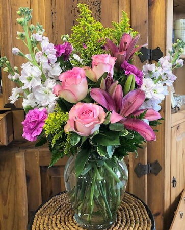 Supremely Lovely Vase Arrangement