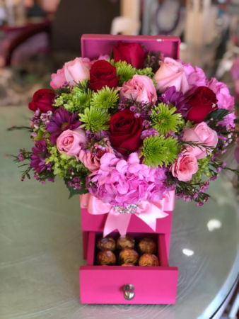 Chocolate Flower Bouquet in a Box: Ferrero rocher chocolates and roses  arranged in a box for Birthday Anniversary