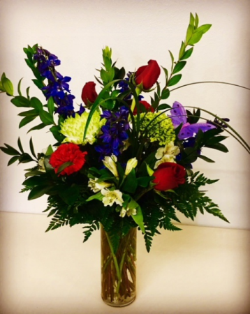 Heart's Desire 1/2 Dozen Rose Arrangement