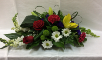 Susan's Mixed Medley table centre piece