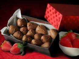 Suzin L Chocolate Covered Strawberries